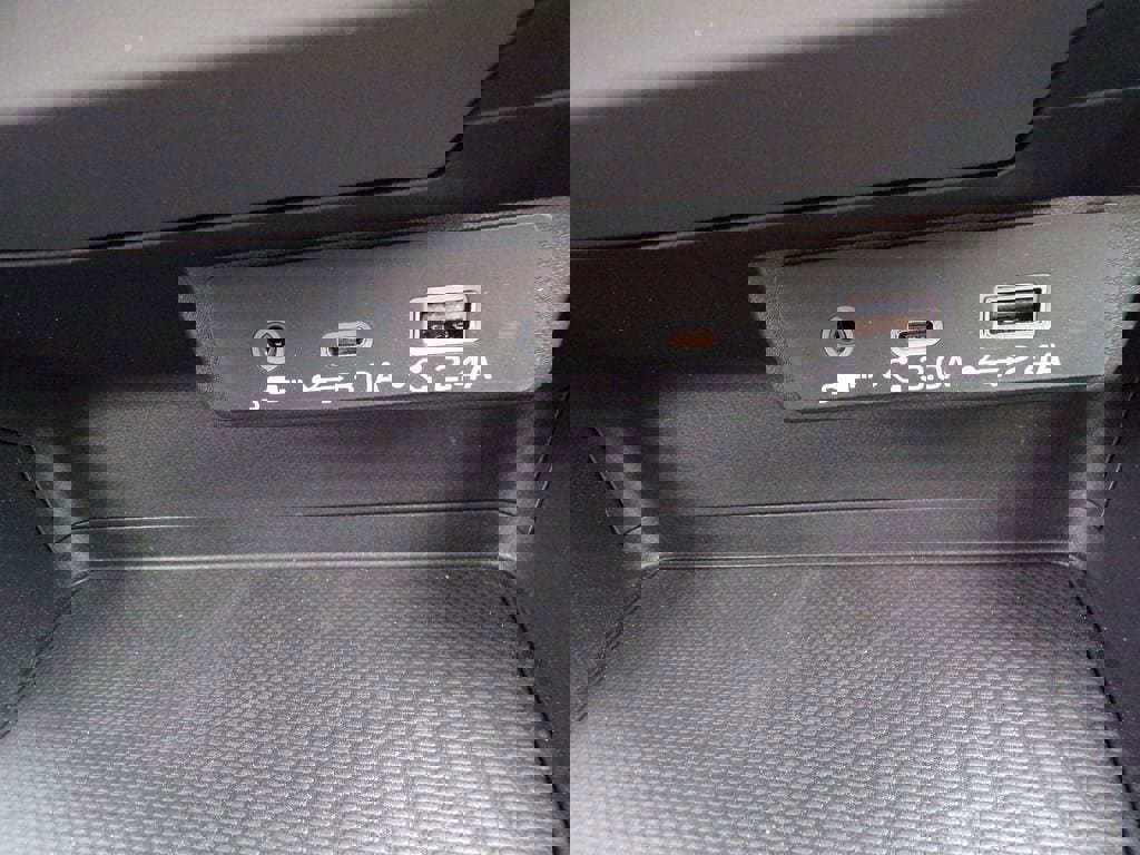 Certified 2025 Subaru Crosstrek 2.0i Premium image 22