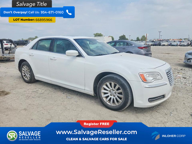 Used 2013 Chrysler 300 RWD image 5