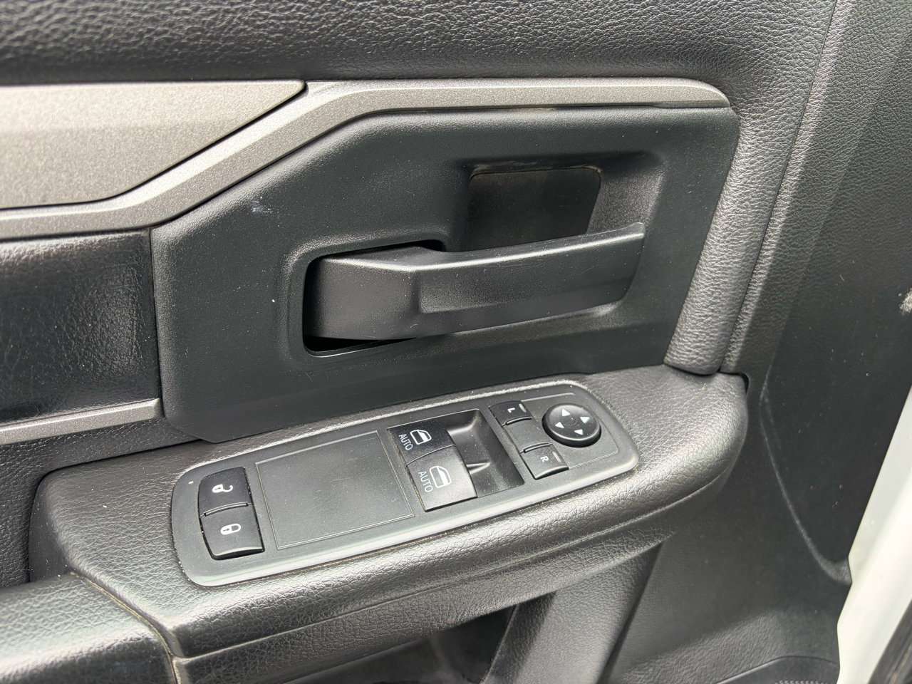 Used 2020 RAM 5500 Tradesman image 22