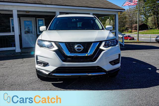 Used 2017 Nissan Rogue S image 11