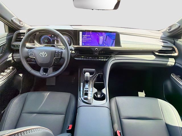 Used 2026 Toyota Crown Signia w/ Advanced Technology Package image 17