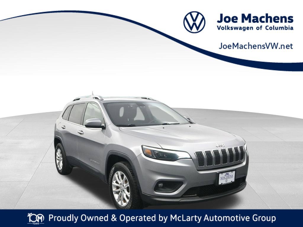 Used 2019 Jeep Cherokee Latitude w/ Popular Appearance Group
