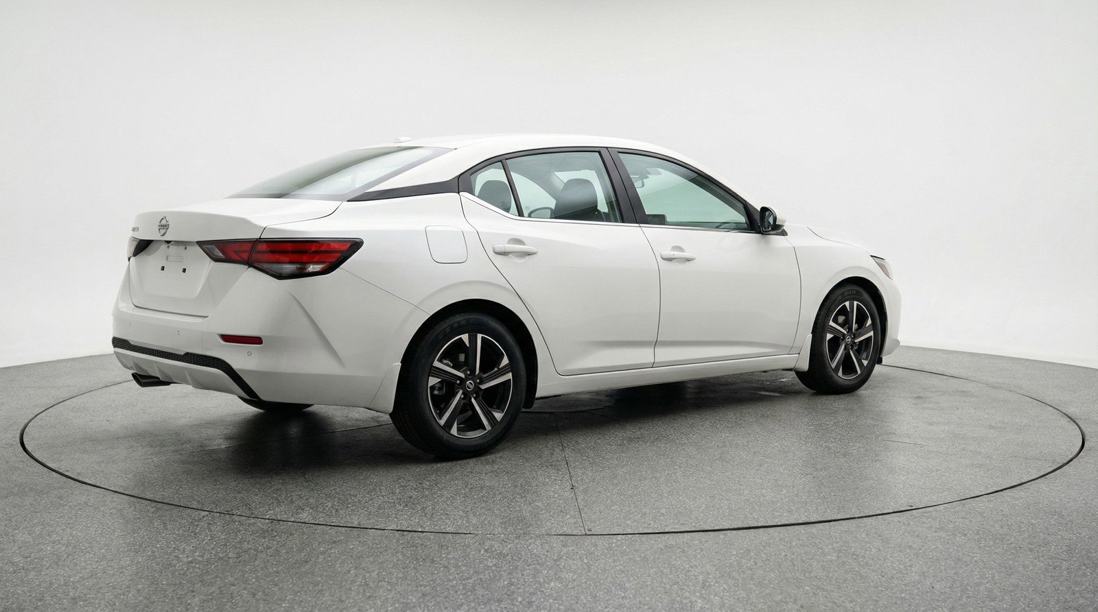 Used 2024 Nissan Sentra SV image 9