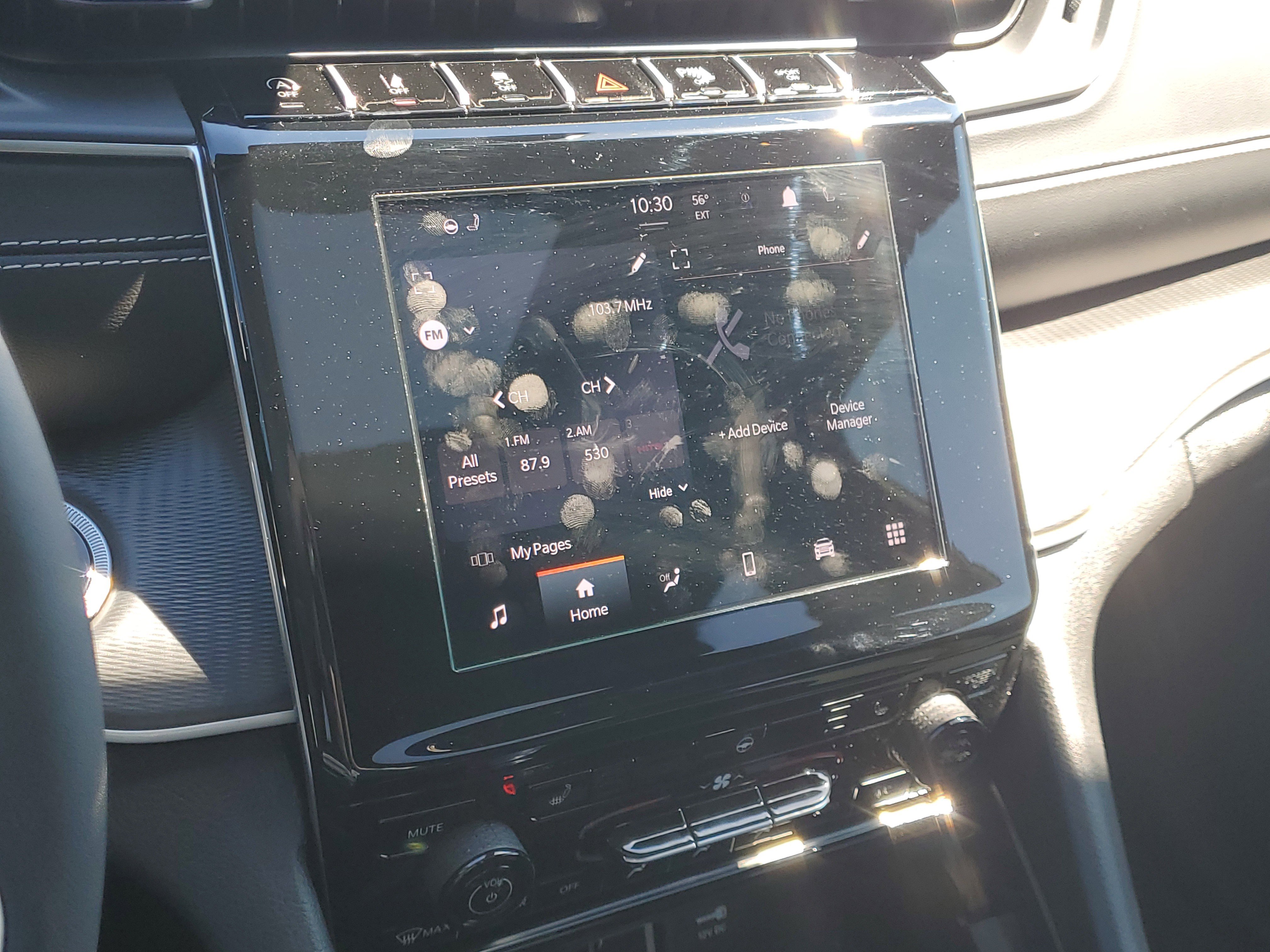 Used 2024 Jeep Grand Cherokee L Altitude image 24