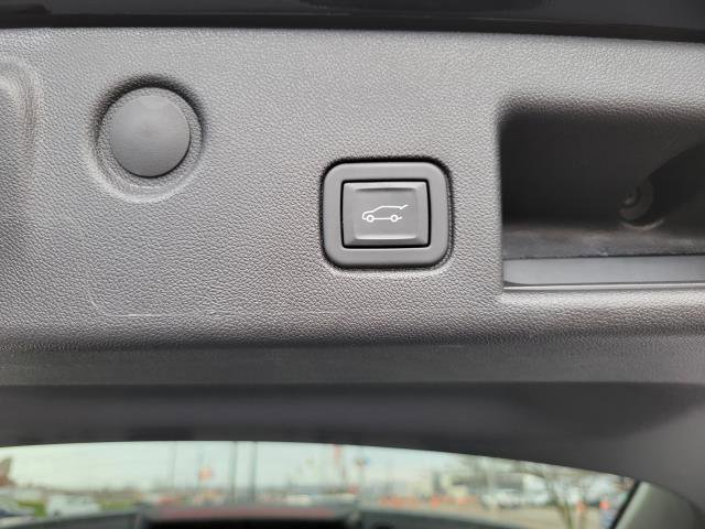 Used 2024 Chevrolet Equinox LT image 24