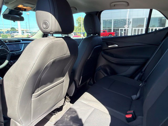 Used 2023 Buick Encore GX Select w/ Sport Touring Package FWD image 34