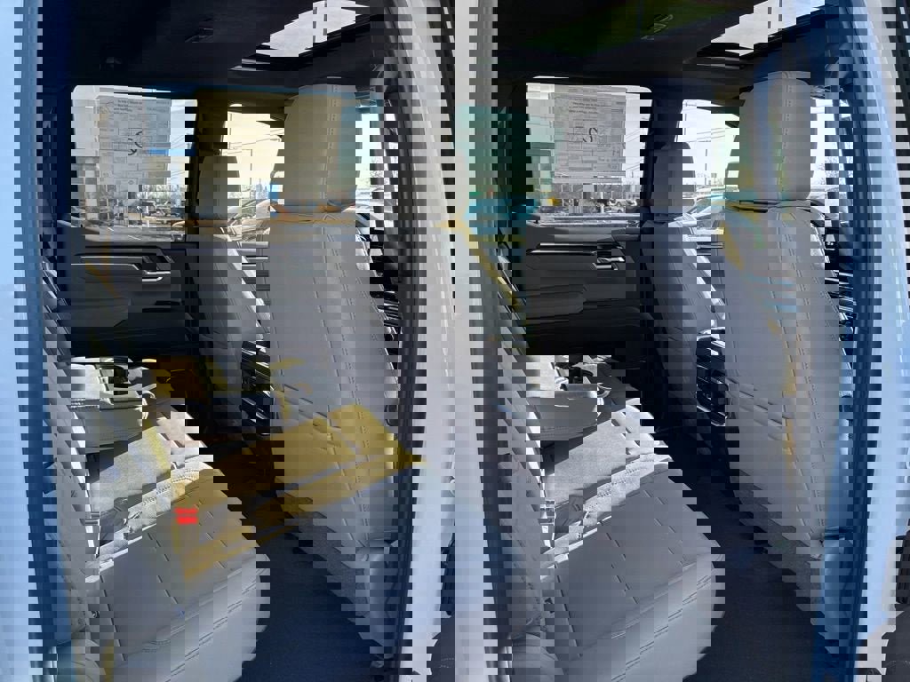 New 2026 Chevrolet Silverado 1500 LTZ w/ LTZ Premium Package image 40