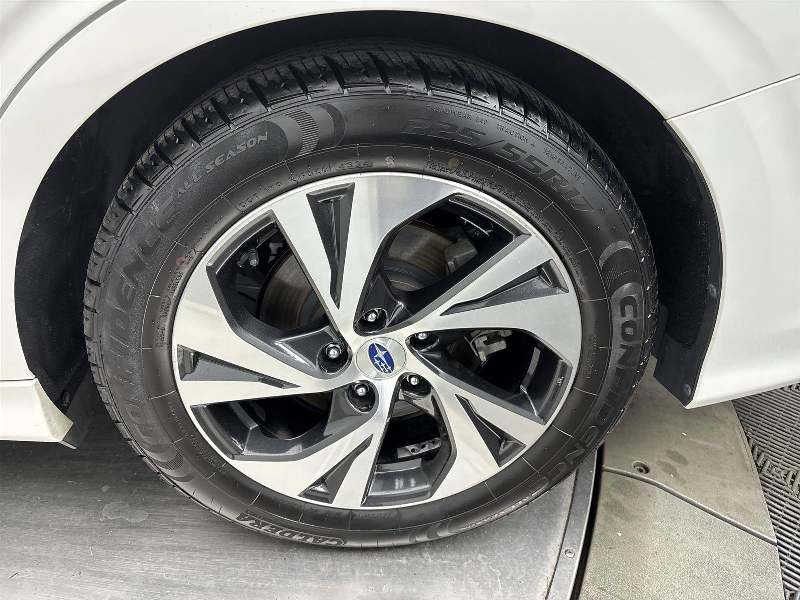 Used 2020 Subaru Legacy Premium AWD/4WD image 27