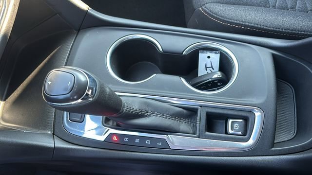 Used 2021 Chevrolet Equinox LT image 22