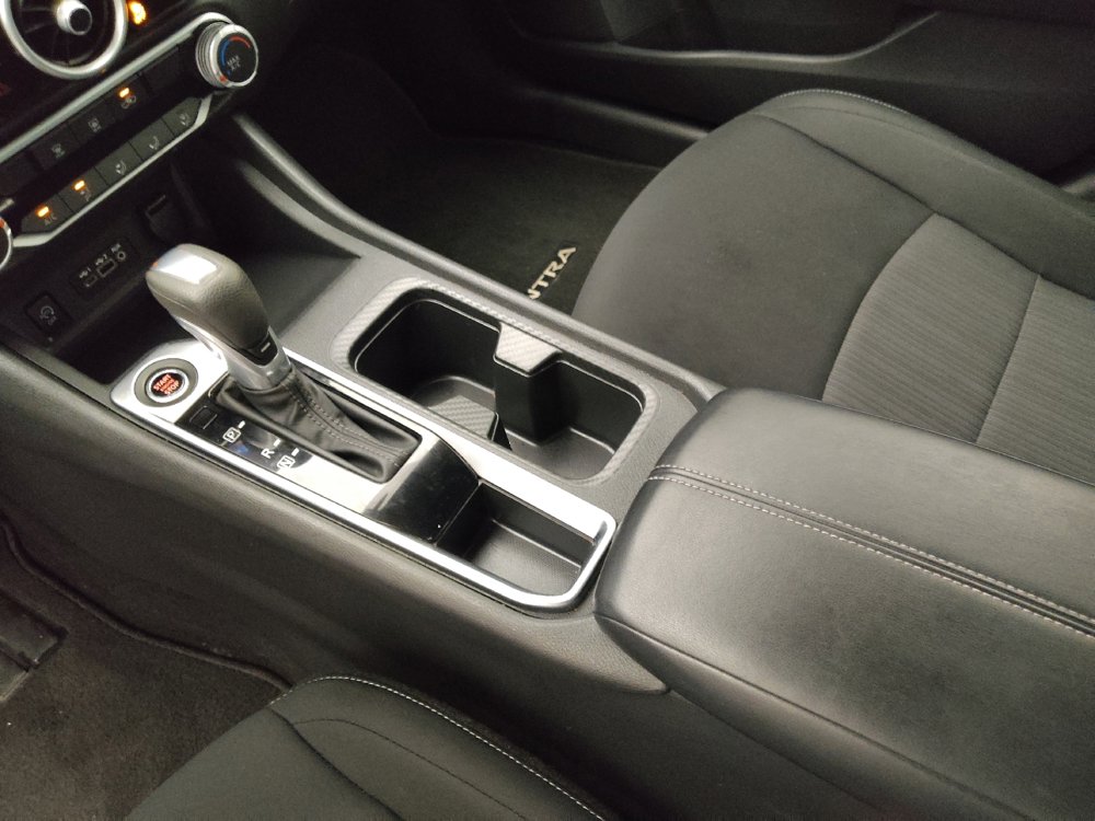 Used 2025 Nissan Sentra SV image 26