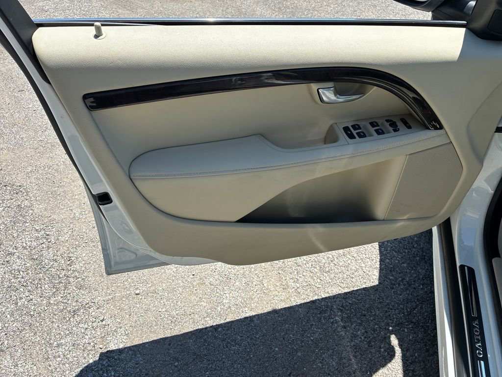 Used 2015 Volvo S80 T5 FWD image 10