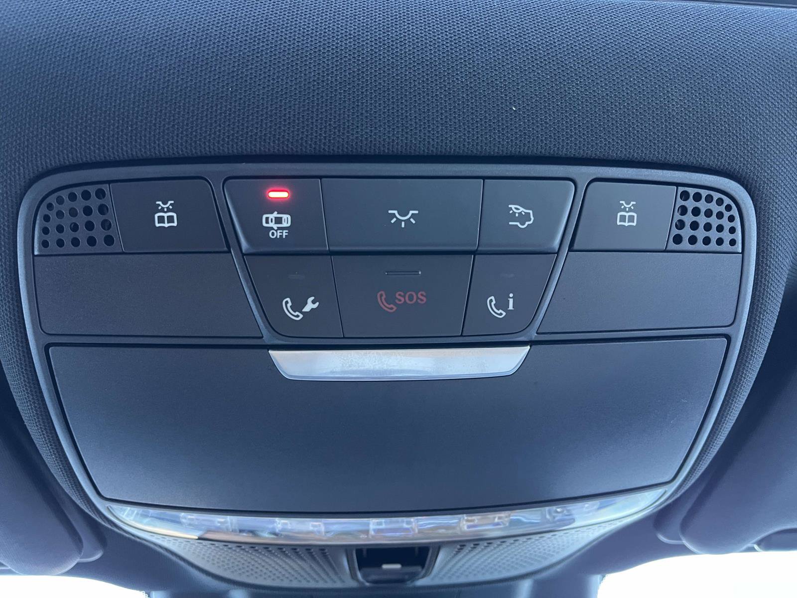 Used 2018 Mercedes-Benz E 300 image 34
