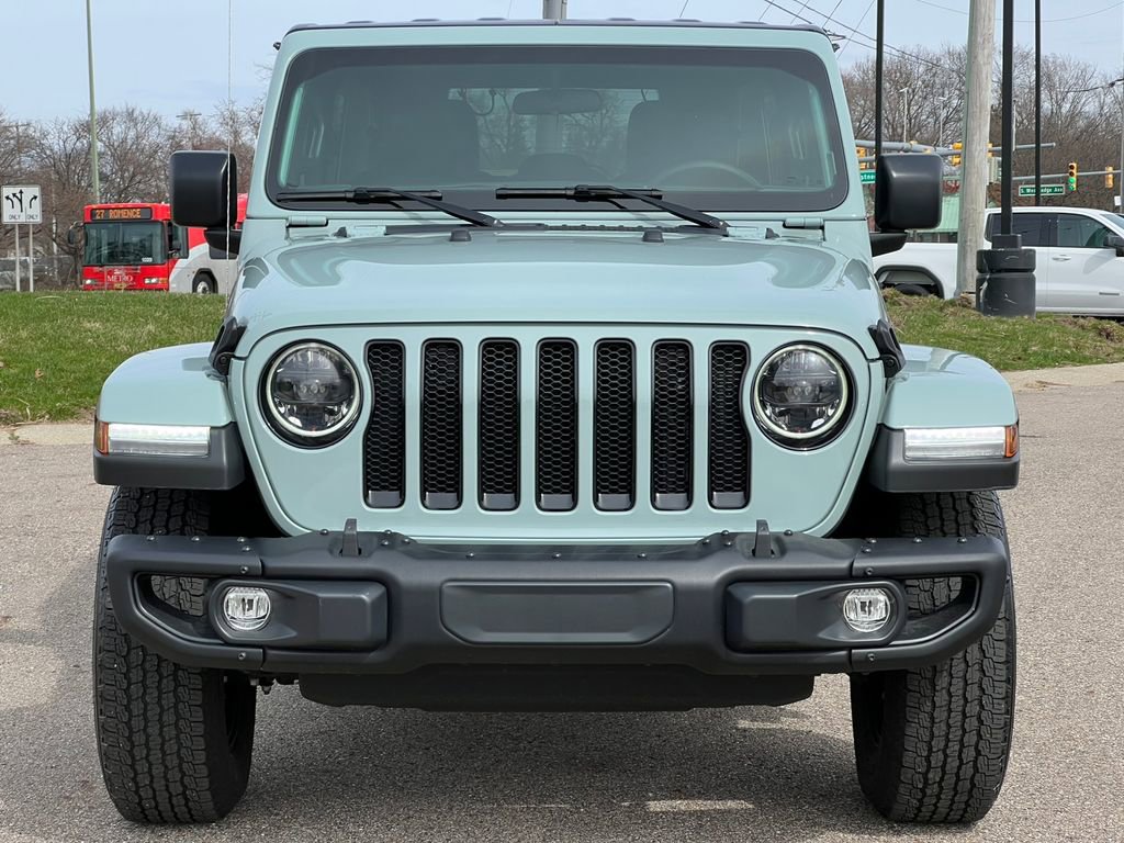 Used 2023 Jeep Wrangler Sport image 38