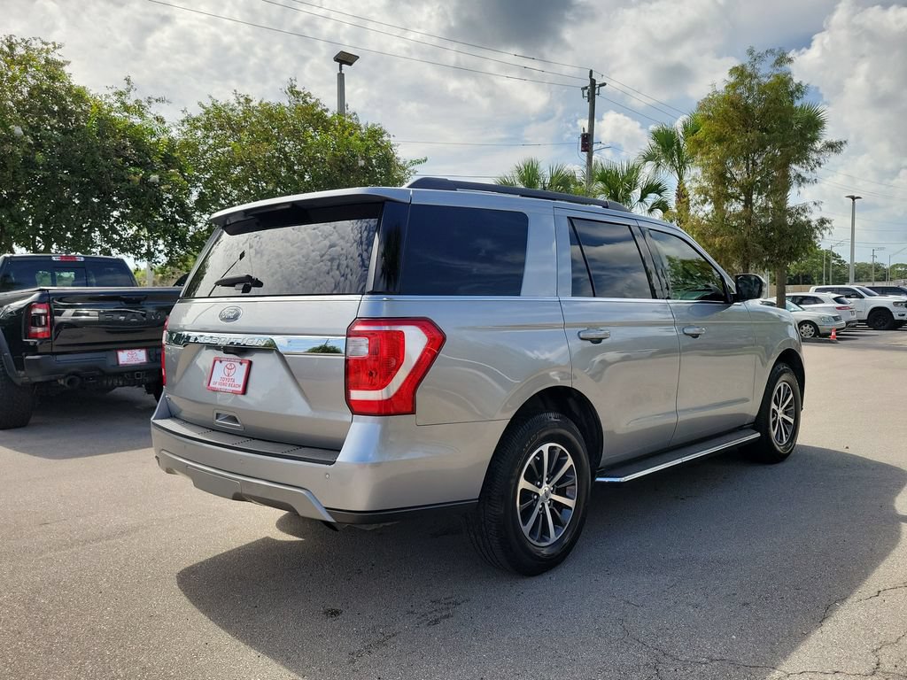Used 2021 Ford Expedition XLT RWD image 4