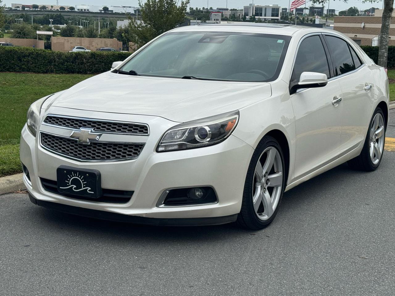 Used 2013 Chevrolet Malibu LTZ FWD image 3
