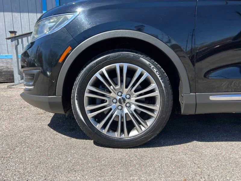Used 2016 Lincoln MKX Reserve w/ Technology Package image 25