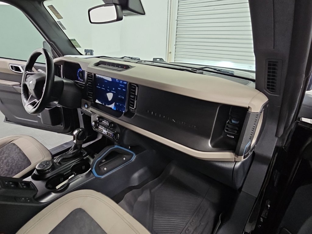 Used 2022 Ford Bronco Wildtrak AWD/4WD image 43