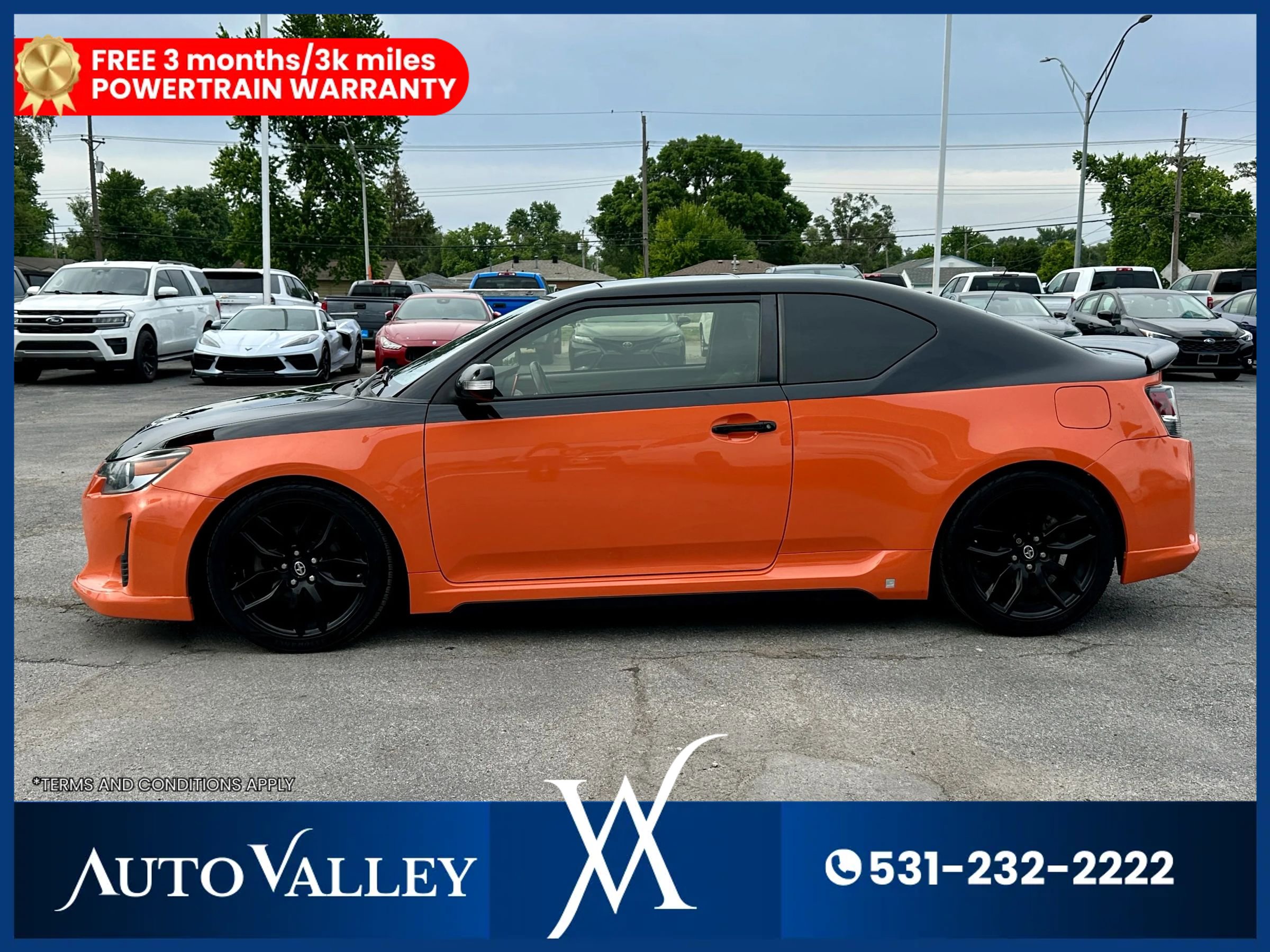 Used 2015 Scion tC FWD image 4