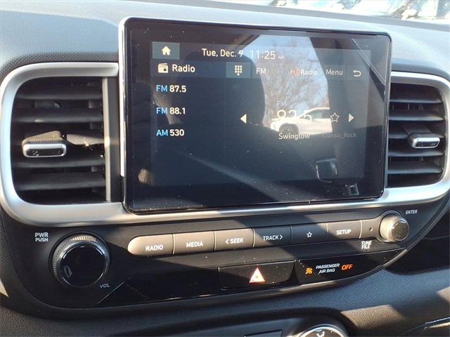 New 2026 Hyundai Venue SE image 10