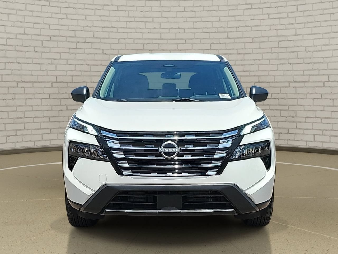 Certified 2024 Nissan Rogue S FWD image 2