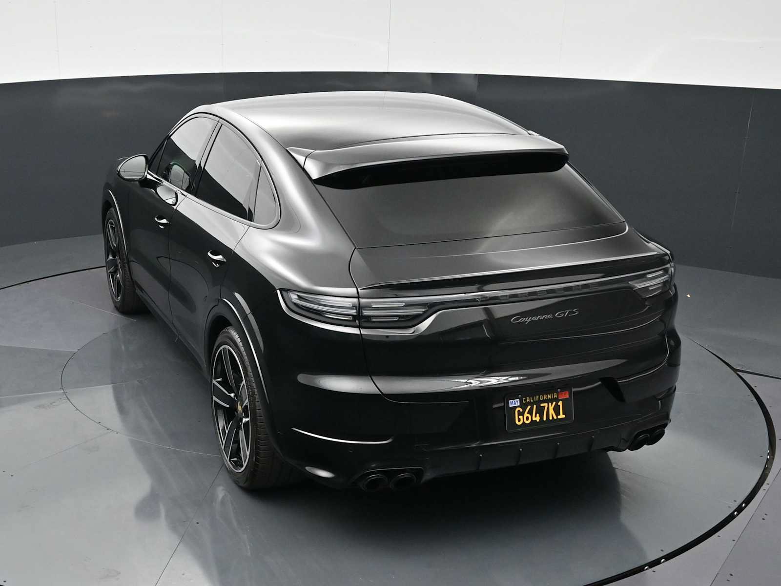 Certified 2023 Porsche Cayenne GTS AWD/4WD image 34