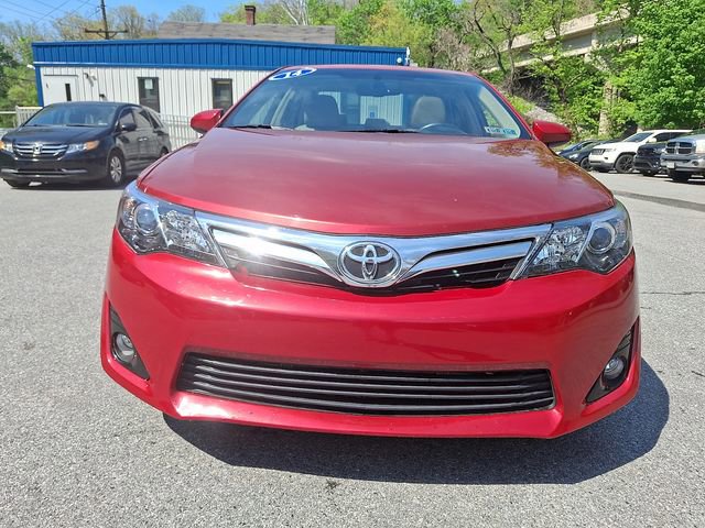 Used 2014 Toyota Camry XLE image 4
