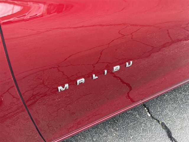 Used 2020 Chevrolet Malibu LT FWD image 30