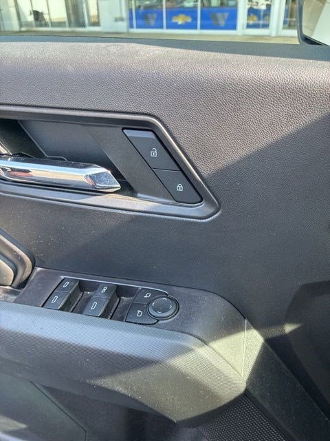 Used 2023 Chevrolet Colorado LT AWD/4WD image 6