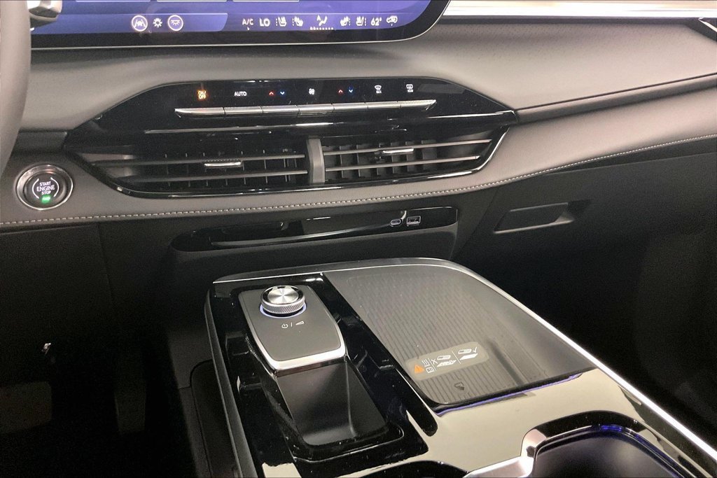 New 2027 Buick Enclave Avenir AWD/4WD image 6