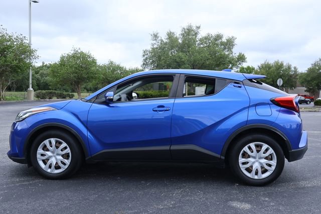 Used 2020 Toyota C-HR LE image 5