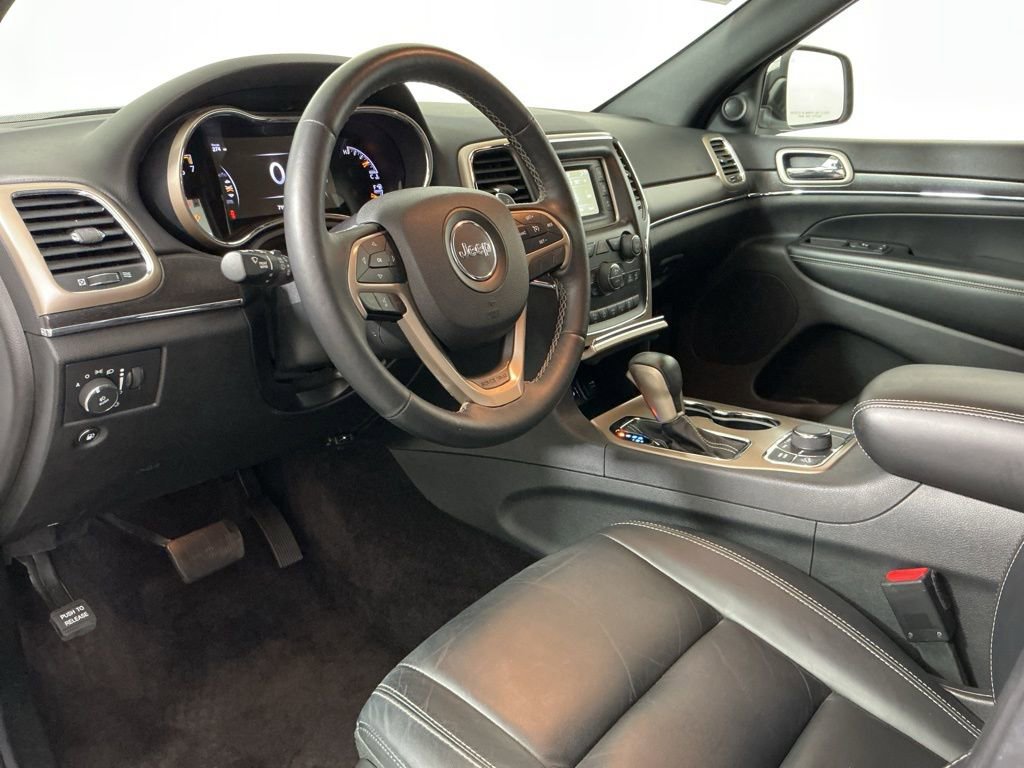 Used 2017 Jeep Grand Cherokee Limited AWD/4WD image 21