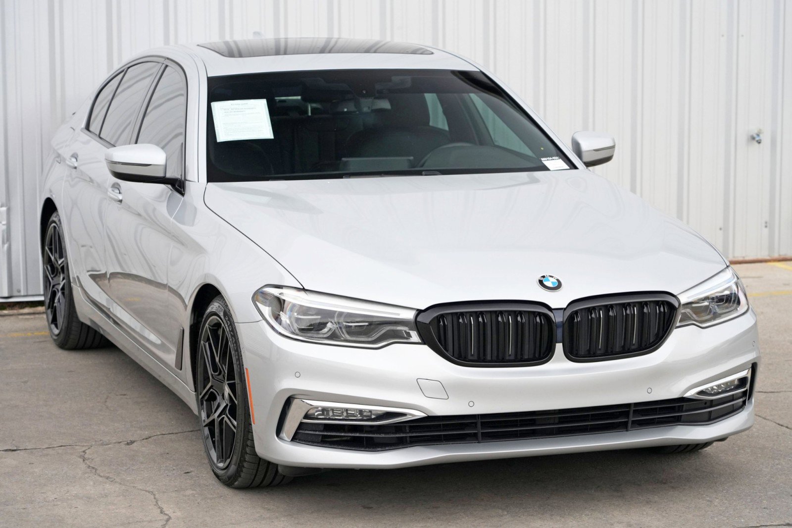 Used 2017 BMW 540i xDrive image 55