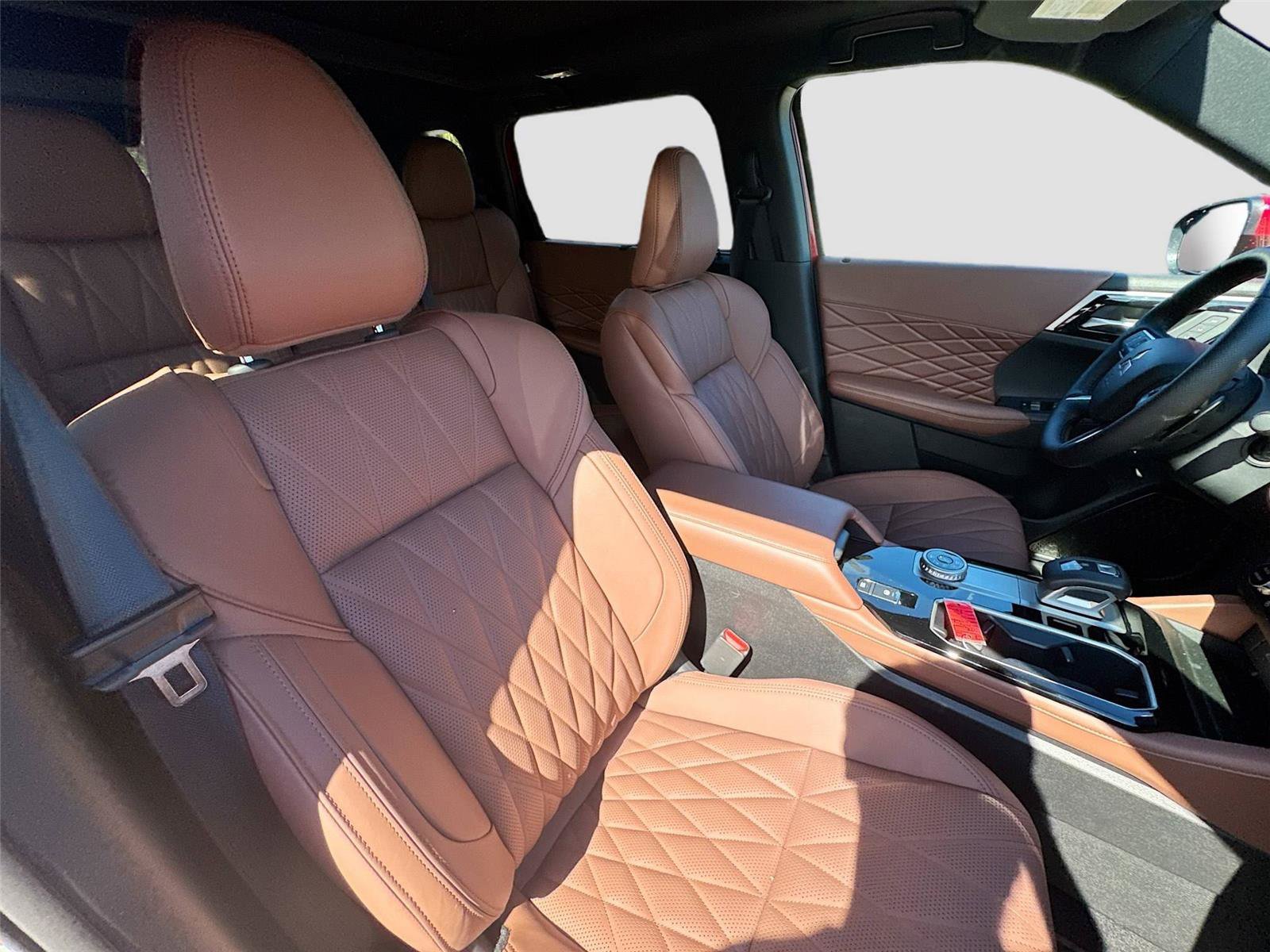 New 2025 Mitsubishi Outlander SEL image 29