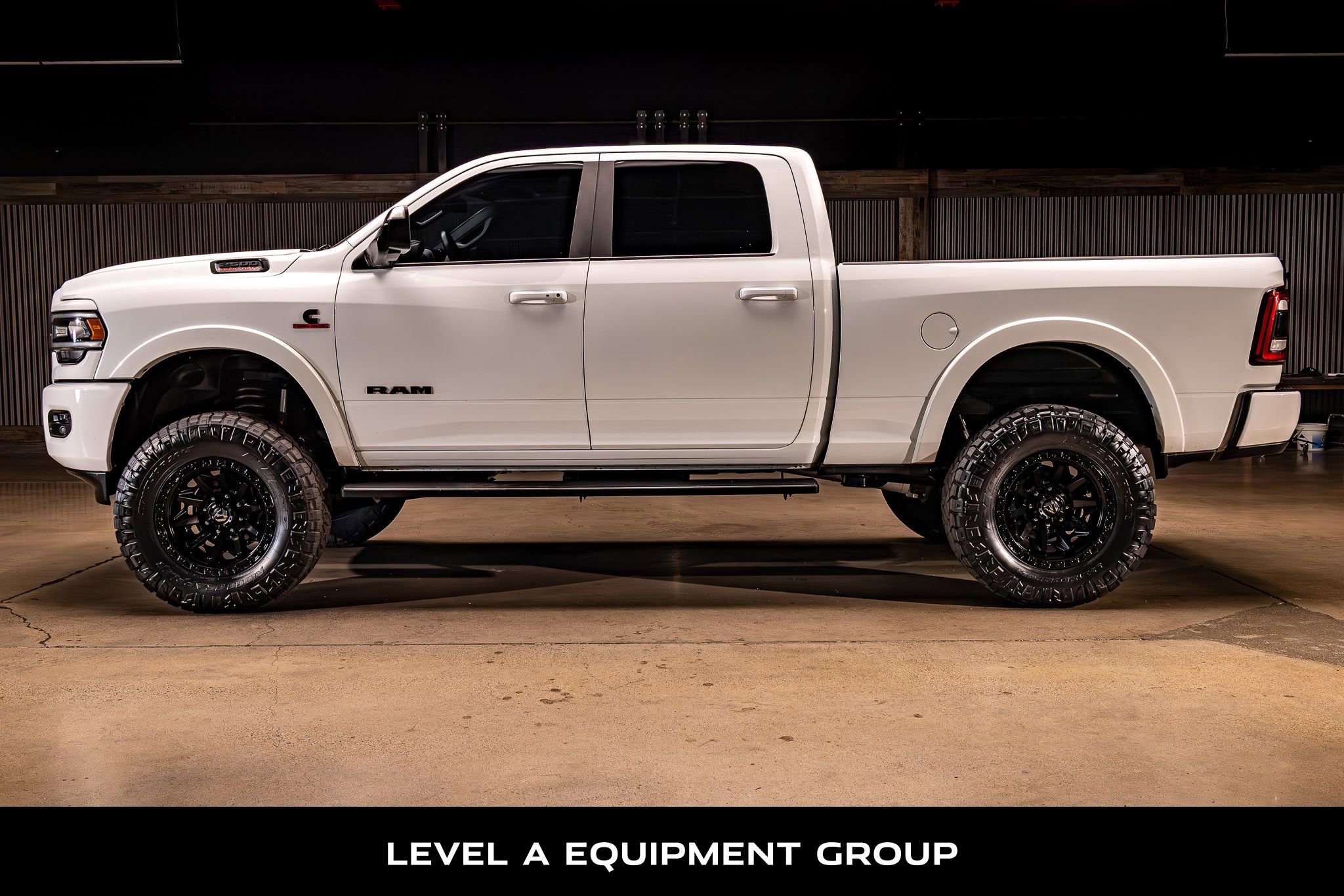 Used 2022 RAM 2500 Laramie w/ Night Edition image 6