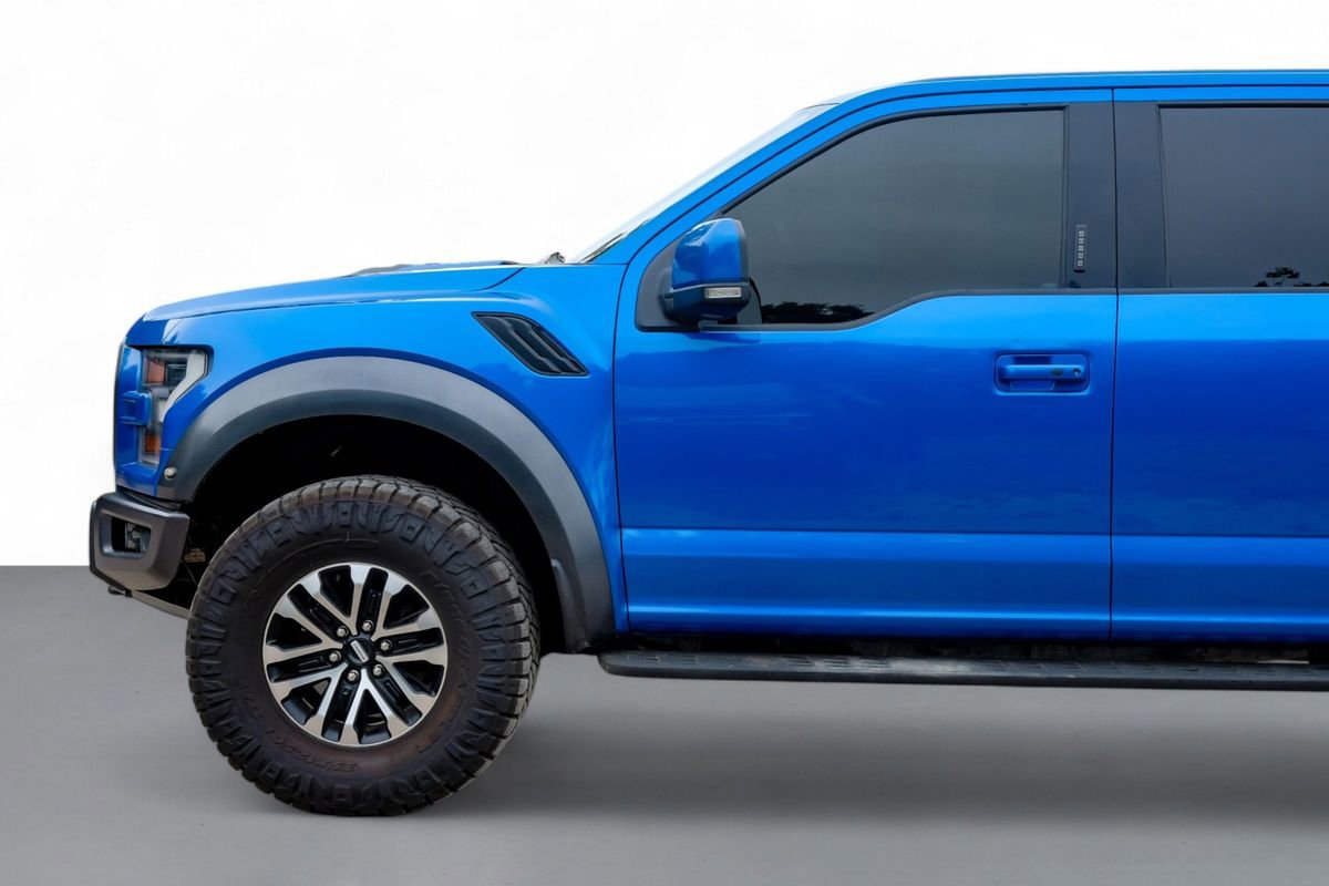 Used 2019 Ford F150 Raptor w/ Equipment Group 802A Luxury AWD/4WD image 10