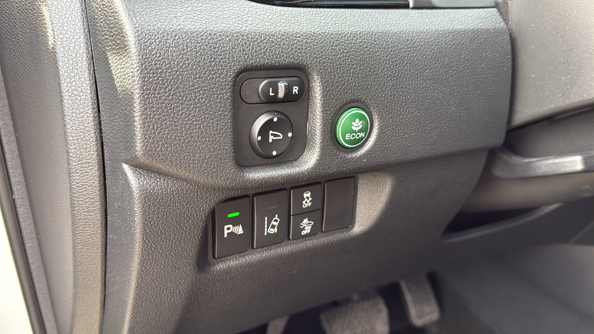 Used 2017 Honda Pilot Elite image 13