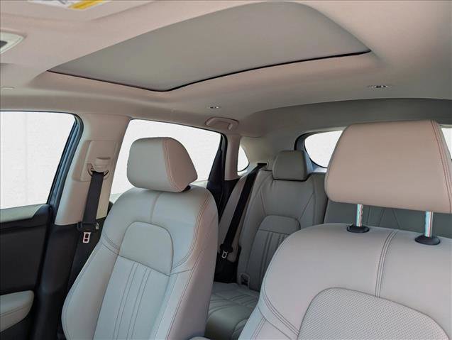 Used 2025 Honda HR-V EX-L image 27