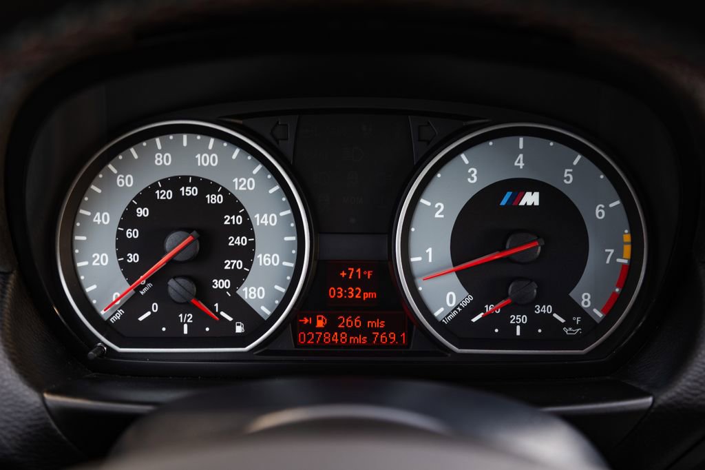 Used 2011 BMW 1 Series M image 26