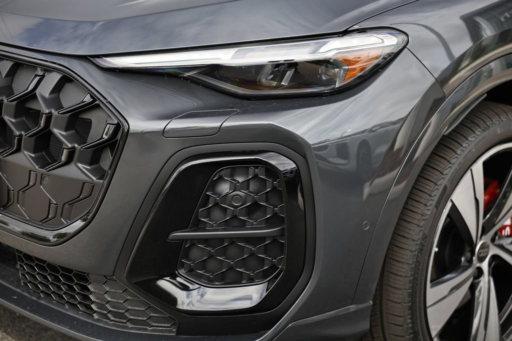 New 2026 Audi SQ5 Premium Plus AWD/4WD image 12