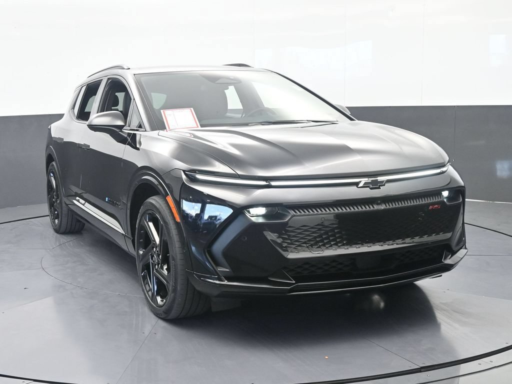 Used 2024 Chevrolet Equinox EV RS FWD image 9