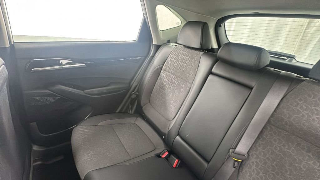 New 2026 Kia Seltos S image 14