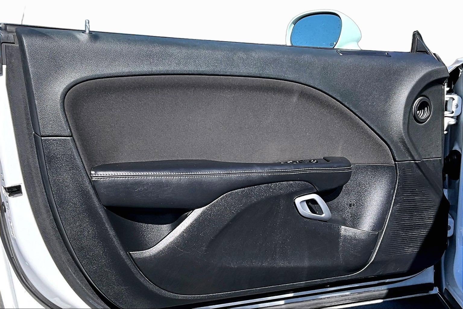 Used 2021 Dodge Challenger SXT image 16