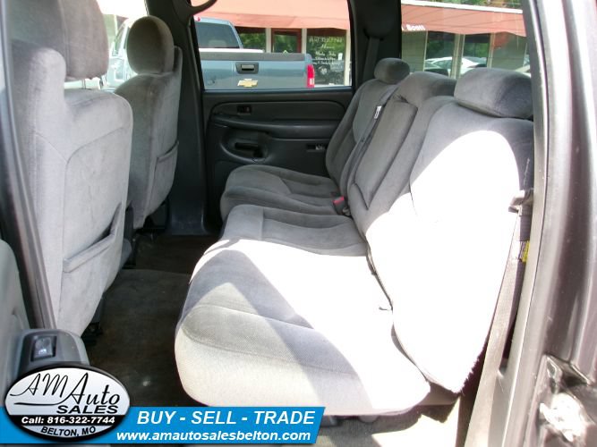 Used 2005 GMC Sierra 1500 SLE w/ Off-Road Package AWD/4WD image 14