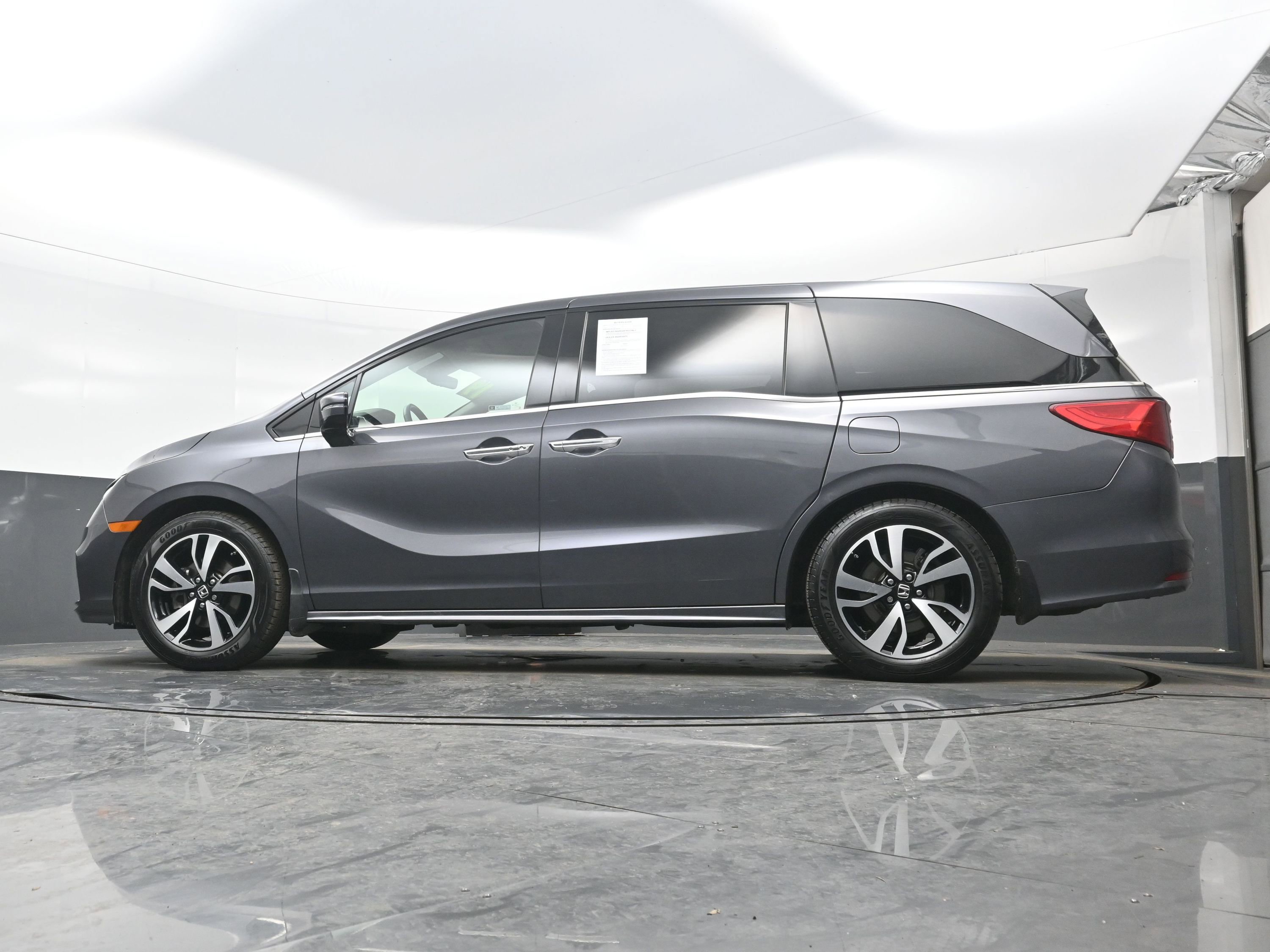 Used 2019 Honda Odyssey Elite image 29
