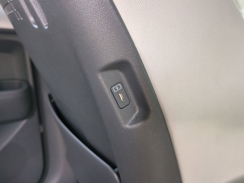 New 2026 Hyundai Santa Fe SE image 18