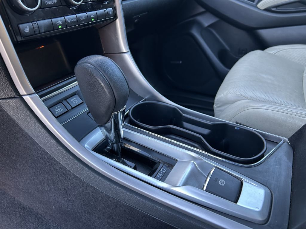 Used 2021 Subaru Ascent Limited w/ Technology Package image 7