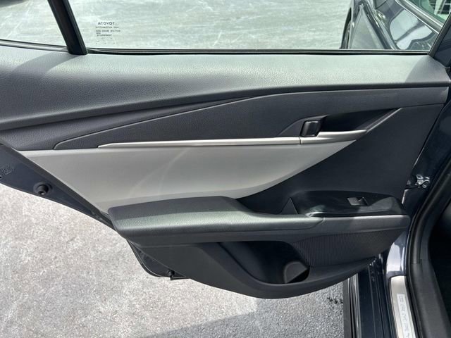 Used 2026 Toyota Camry SE w/ Convenience Package FWD image 18