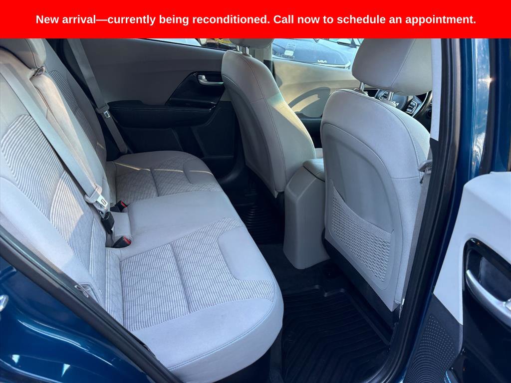 Used 2022 Kia Niro LXS FWD image 19