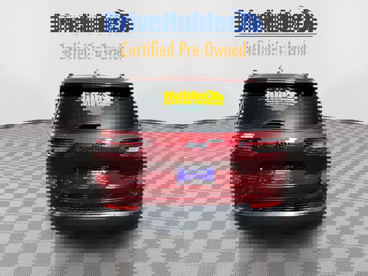 Used 2023 Jeep Grand Cherokee L Laredo image 3