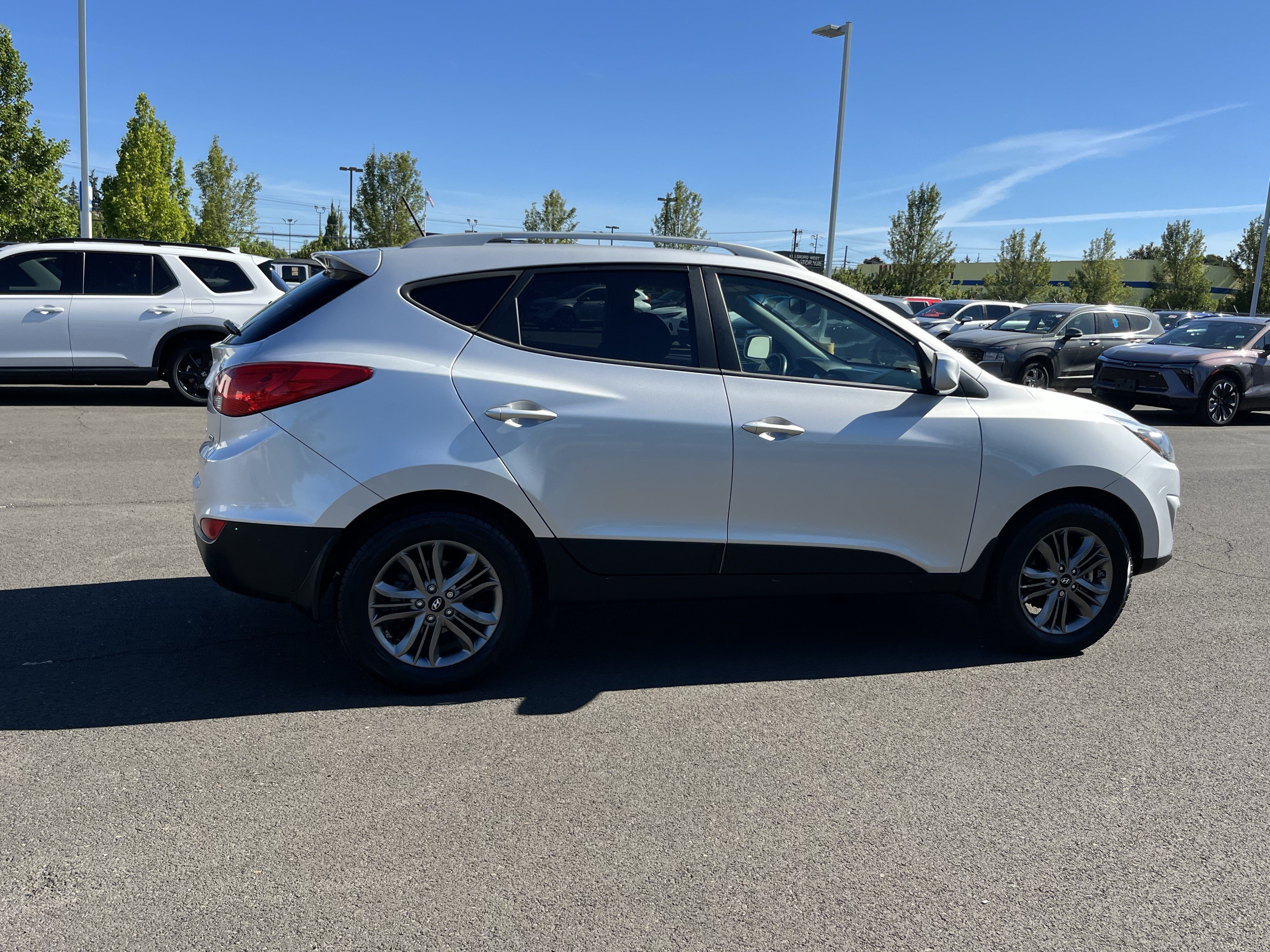 Used 2014 Hyundai Tucson SE AWD/4WD image 6